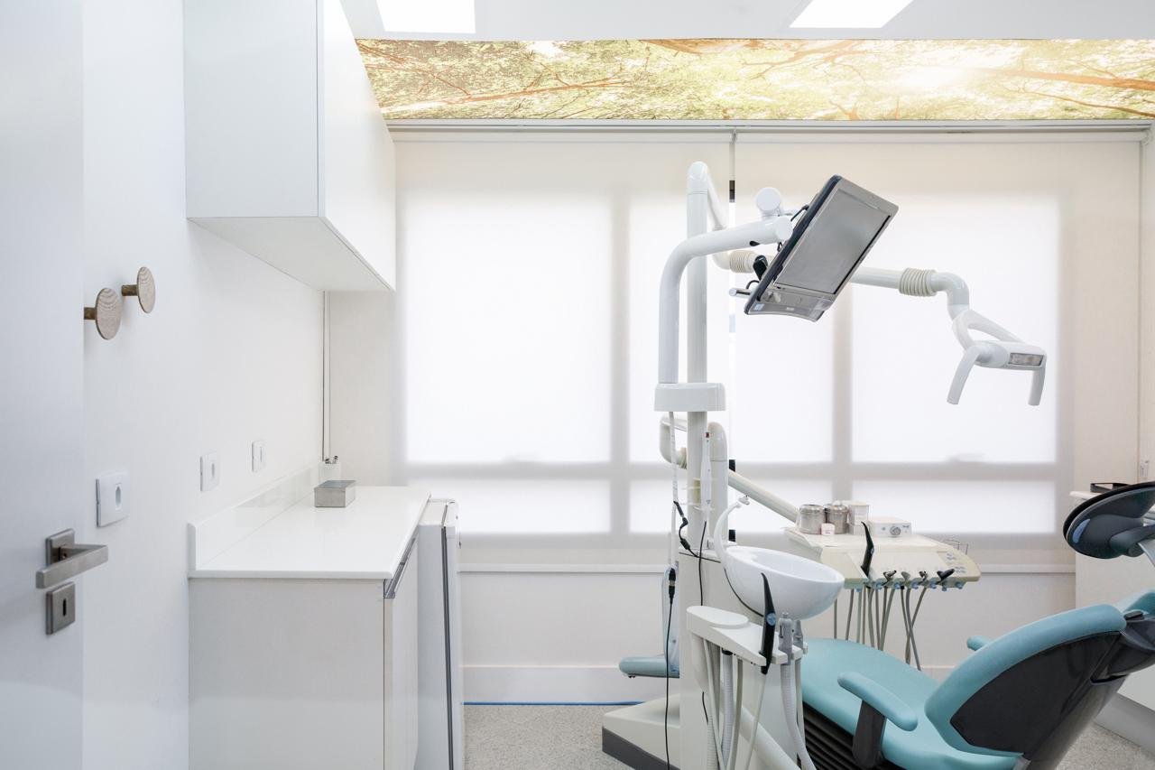 Ambiente do consultório para atendimento odontológico